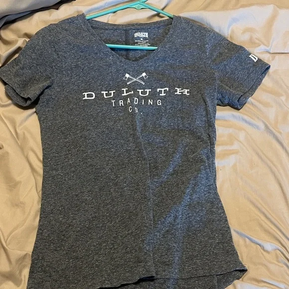 Duluth Trading Co Gray Short Sleeve Tee - Picture 1 of 4
